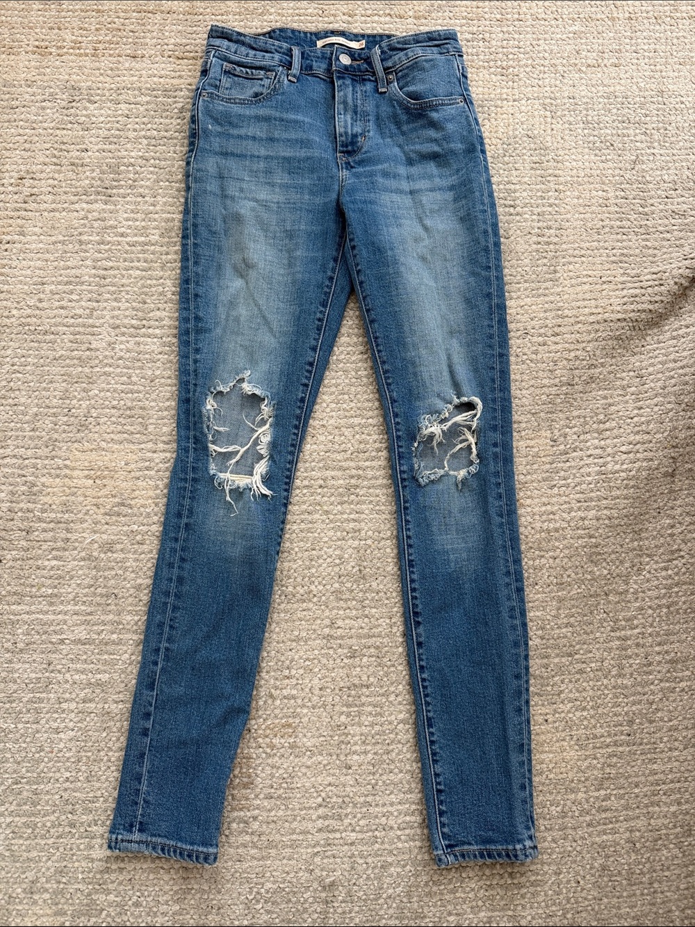 Levi Women's Distressed Blue Skinny Jeans